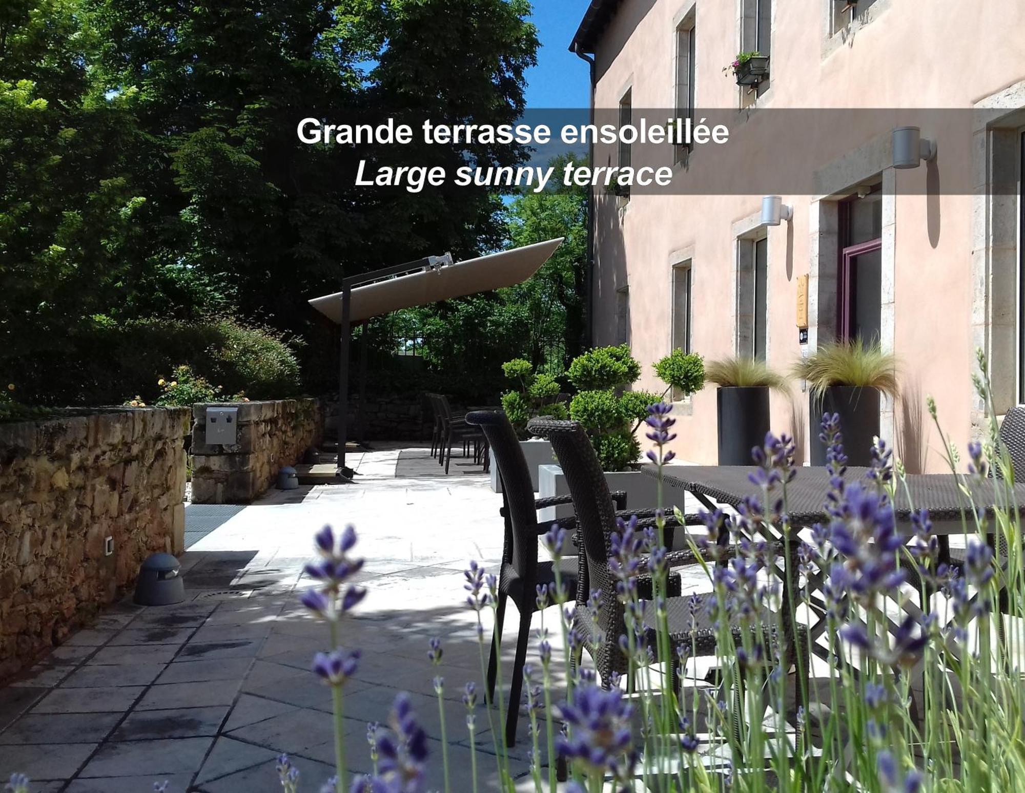 Hotel La Ferme De Bourran Rodez - Parking Prive Gratuit Экстерьер фото